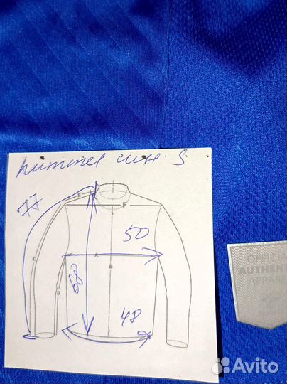 Футболка с длинным рукавом размер S