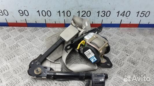 Ремень безопасности с пиропатроном сиденья передне