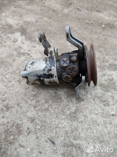 Audi 100 насос гур