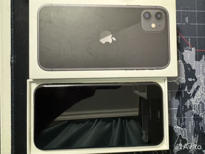 iPhone 11, 64 ГБ