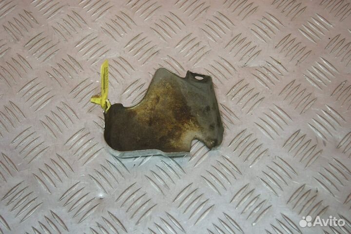 Крышка двс Suzuki Intruder 400