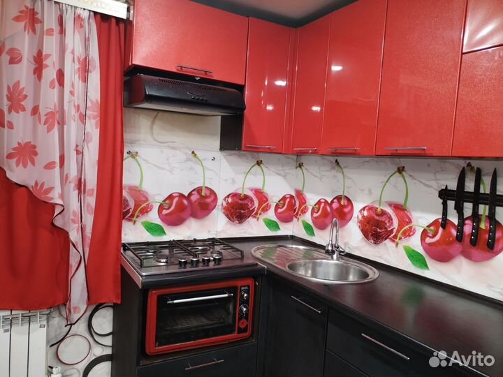 Кухонный гарнитур угловой бу