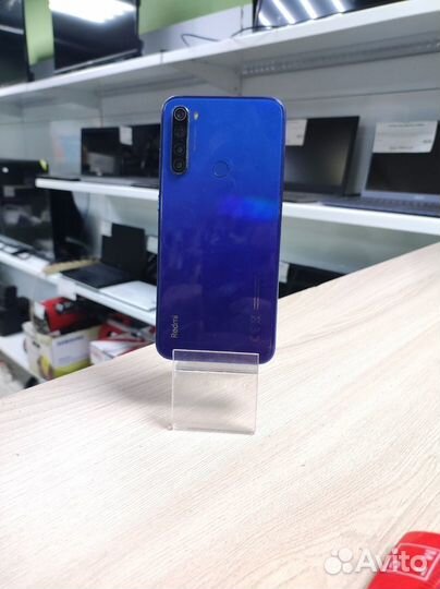 Xiaomi Redmi 8, 3/32 ГБ