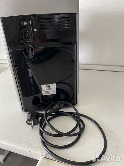 Кофемашина Delonghi dinamica