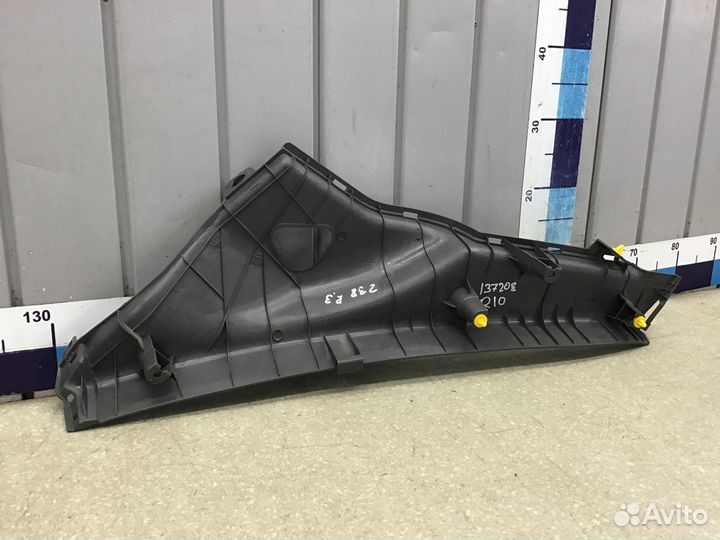 Обшивка задней стойки правая Kia RIO 2005-2011