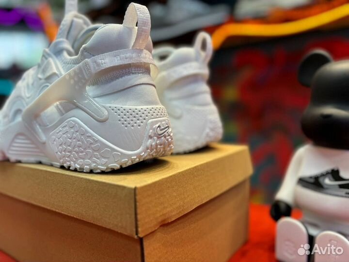 Кроссовки женские найк nike Huarache белые