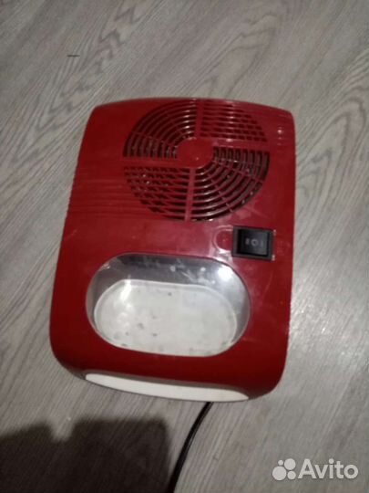 Лампа для сушки ногтей