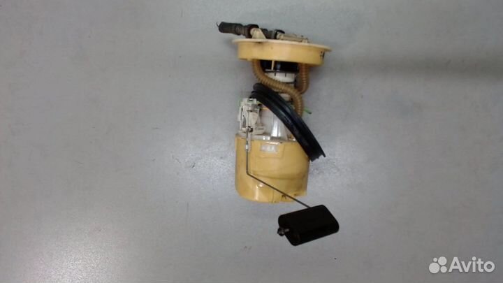 Датчик уровня топлива Volvo C30, 2010