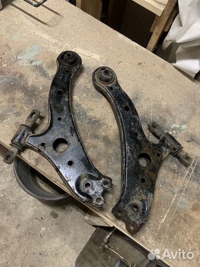Передние рычаги тойота камри 40 2008