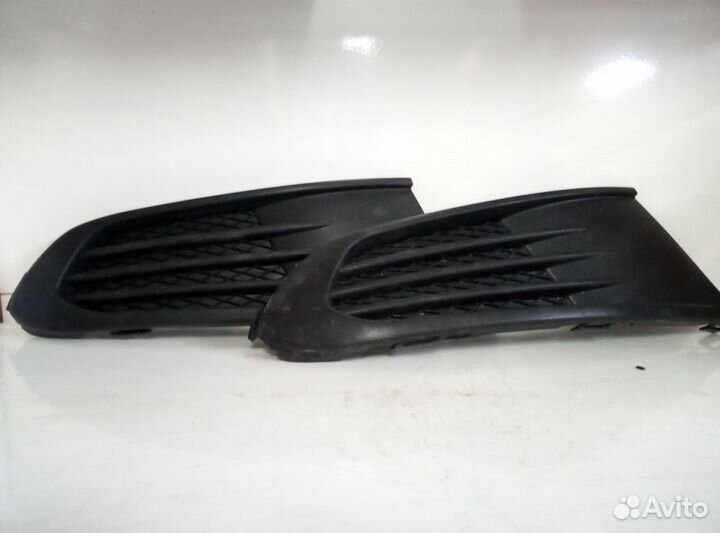 Заглушка птф левая и правая Volkswagen Polo