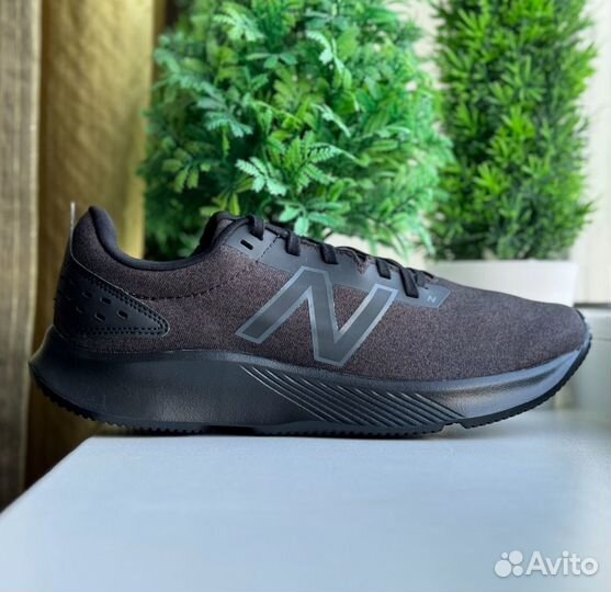 New Balance 430v2 р.44 (29 см) оригинал новые