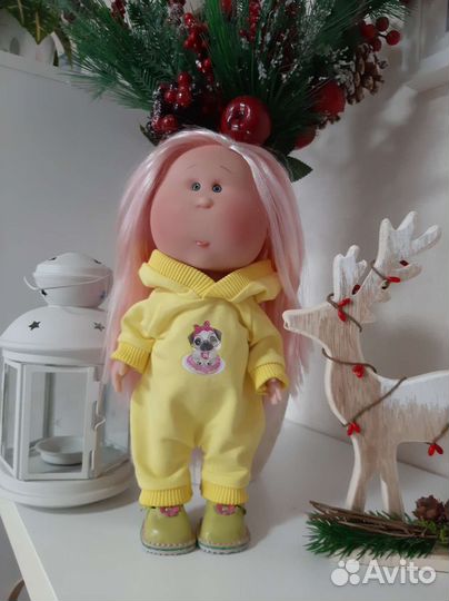 Одежда для куклы Миа