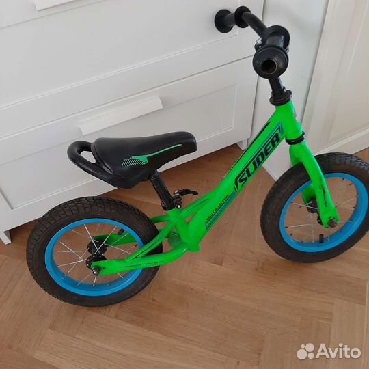 Беговел детский бу