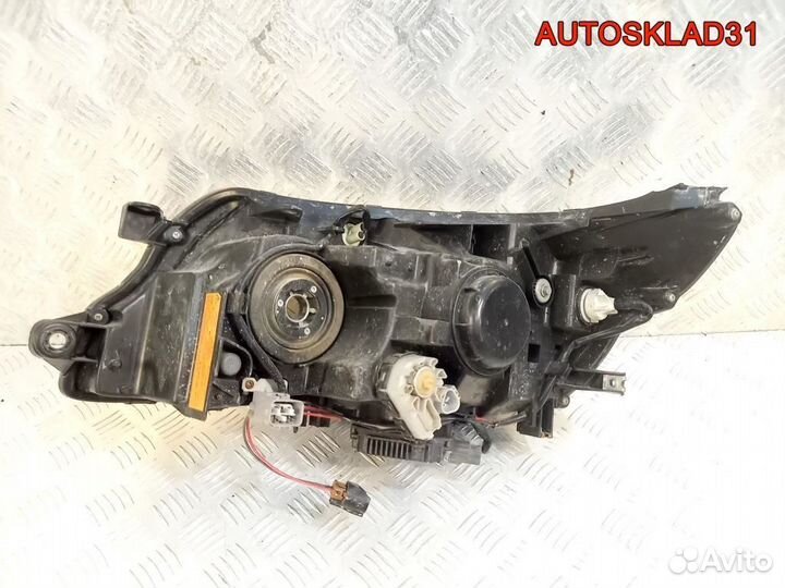 Фара правая ксенон Subaru Forester S12 84001SC122