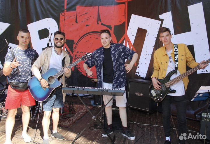 Гитарист-певец, автор-исполнитель на мероприятие