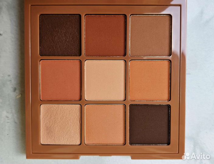 Huda beauty Matte Obsessions Warm