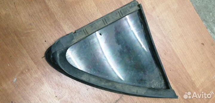 Стекло заднее правое левое глухое Almera N16