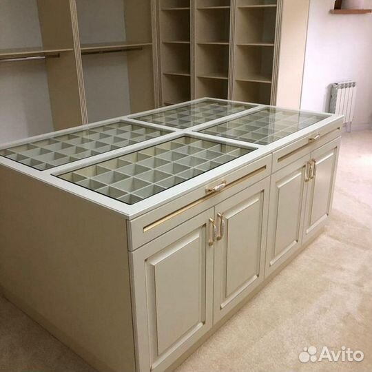 Шкафы на заказ. Долговечные материалы