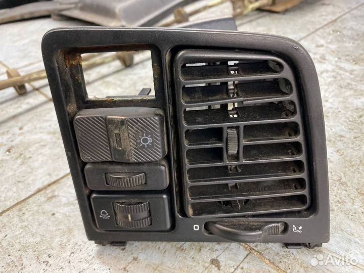 Регулятор фар Volkswagen Passat B3