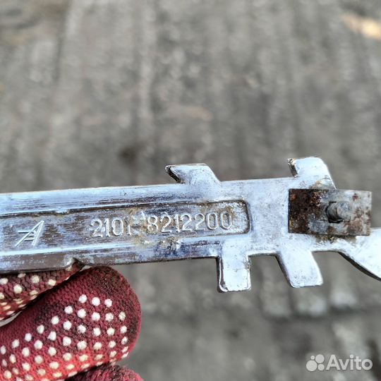 Шильдик жигули