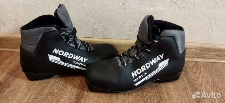 Лыжные ботинки 39 размер
