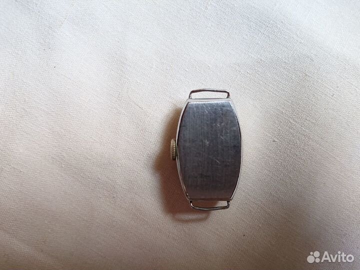 Часы женские наручные