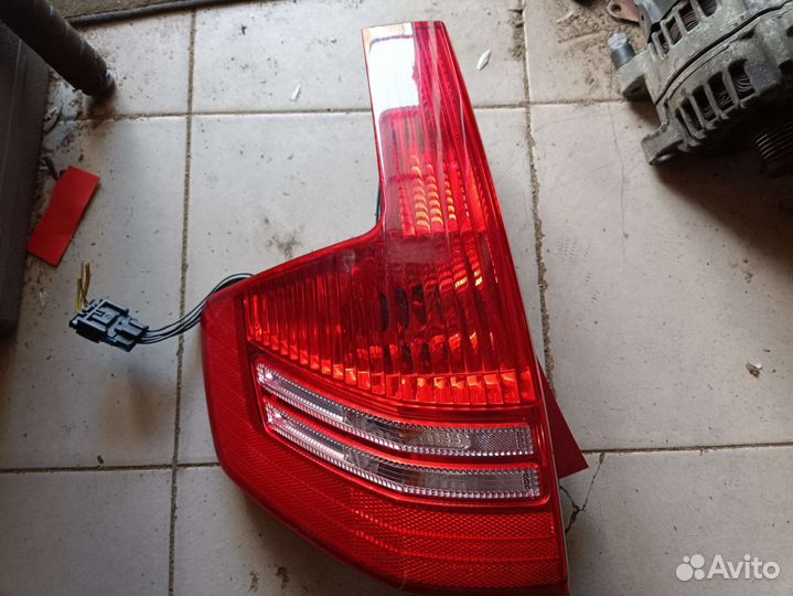 Фонарь Citroen c4 рест 10 год