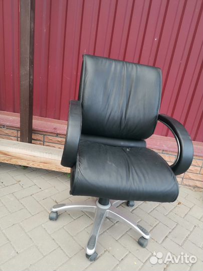 Офисное кресло бу