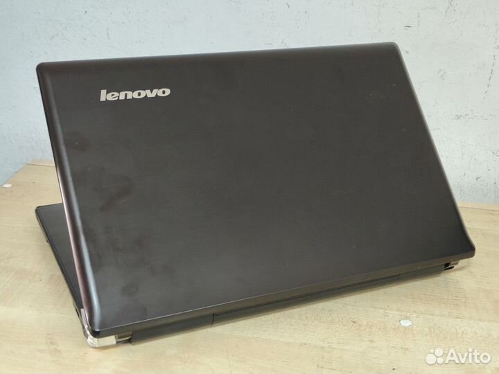 Ноутбук Lenovo 17.3