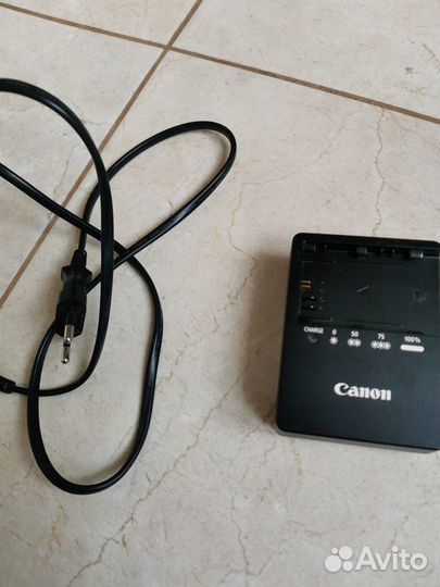 Зарядное устройство canon battery charger LC-E6E