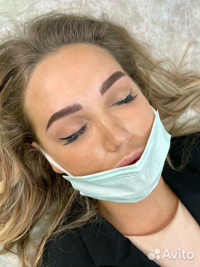 Перманент Микроблейдинг бровей