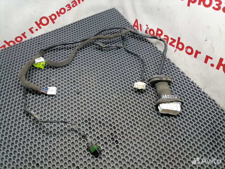 Коса передней правой двери Chevrolet lacetti