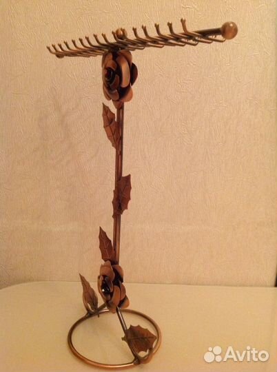 Подставка под украшения Роза