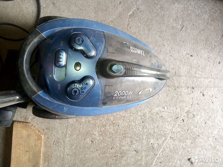 Пылесос zanussi