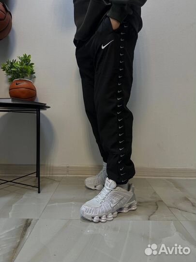 Спортивные штаны Nike nsw swoosh