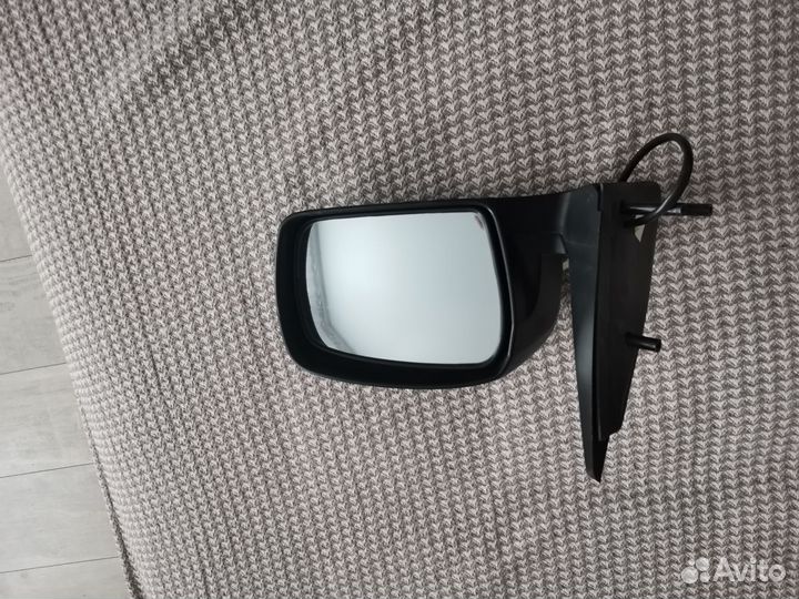 Зеркало заднего вида наружнее правое