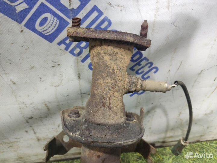 Выпускной коллектор Ford Mondeo 3 седан 1.8 2005