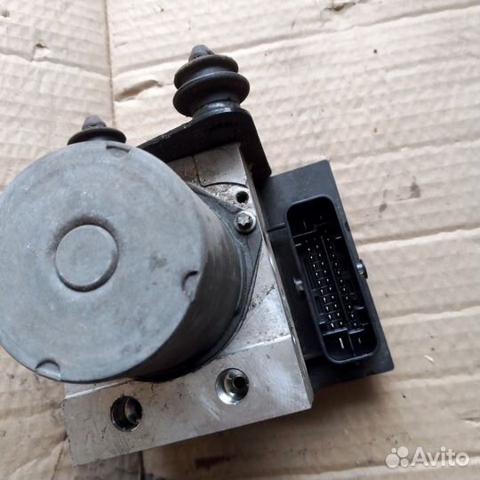 Блок ABS Audi Q5 8r