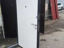 Железная металлическая дверь бу