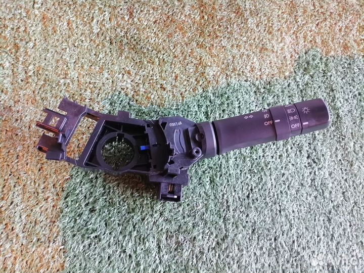 Переключатель подрулевой (света-поворотников) 8319