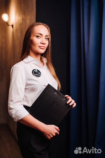 Кассир в ночной бар