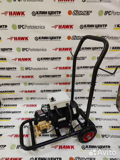 Аппарат высокого давления для мойки грузовиков