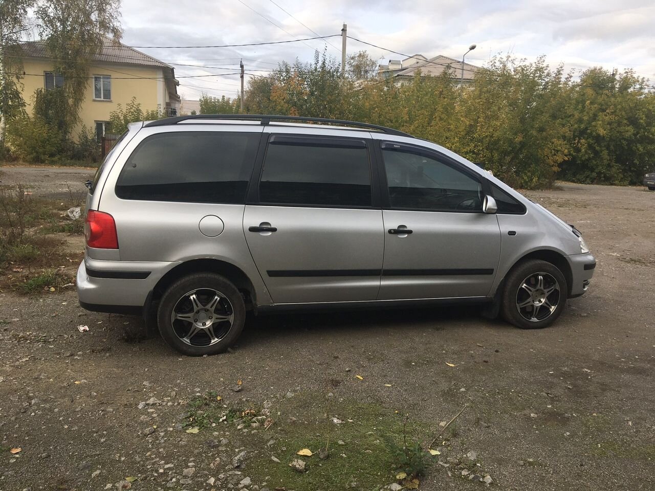 Volkswagen Sharan: фото владельца