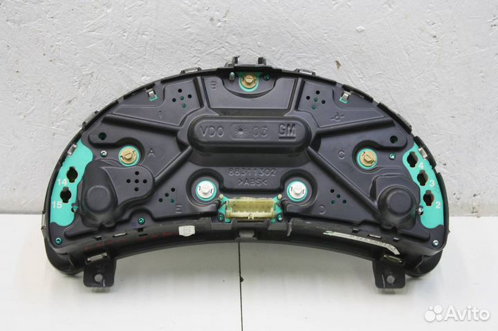 Панель приборов (щиток) Opel Corsa C F68 2003