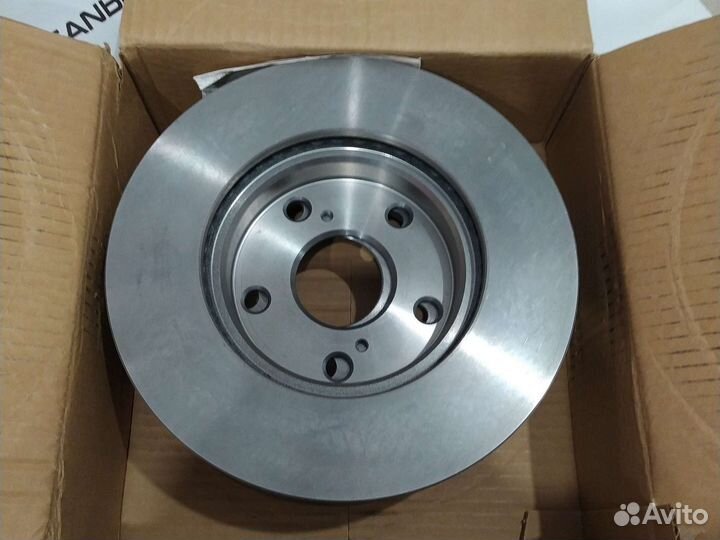 Диск тормозной передний Toyota Auris