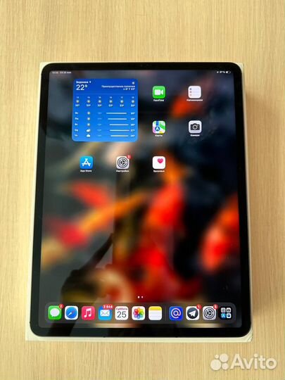 Apple iPad Pro 12.9-inch (5th Generation) Wi-Fi +