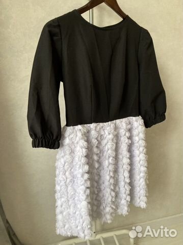 Платье праздничное женское