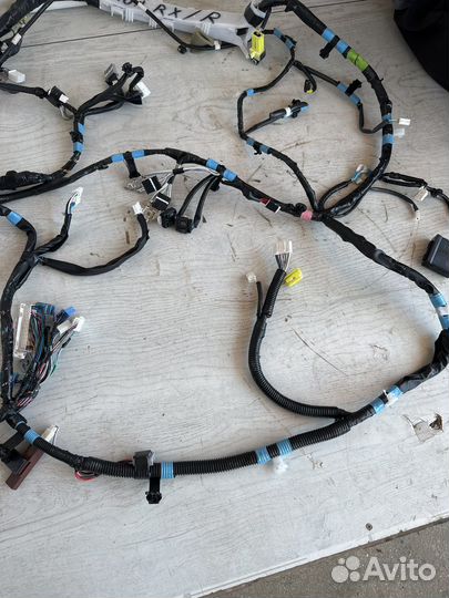 Lexus RX4 Проводка салона правая
