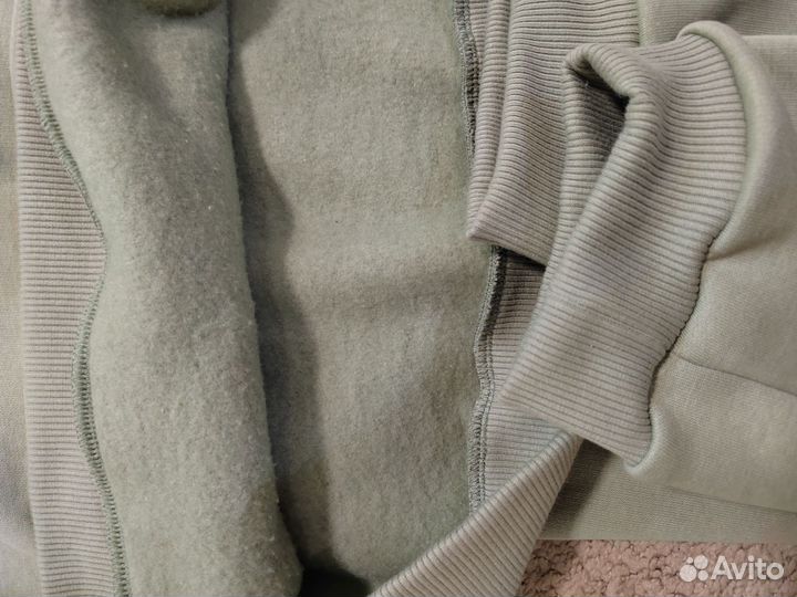 Спортивный костюм женский теплый новый