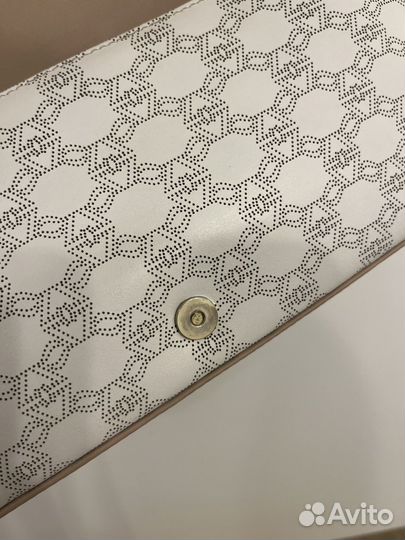 Сумка кожаная с рисунком из перфорации